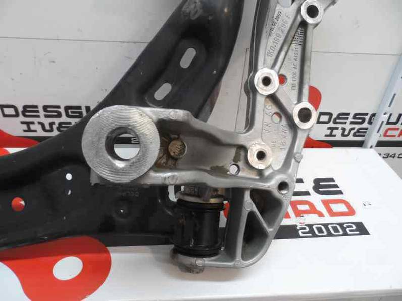 BRAZO SUSPENSION INFERIOR DELANTERO DERECHO SKODA OCTAVIA BERLINA 2012 1.6 (102 CV)