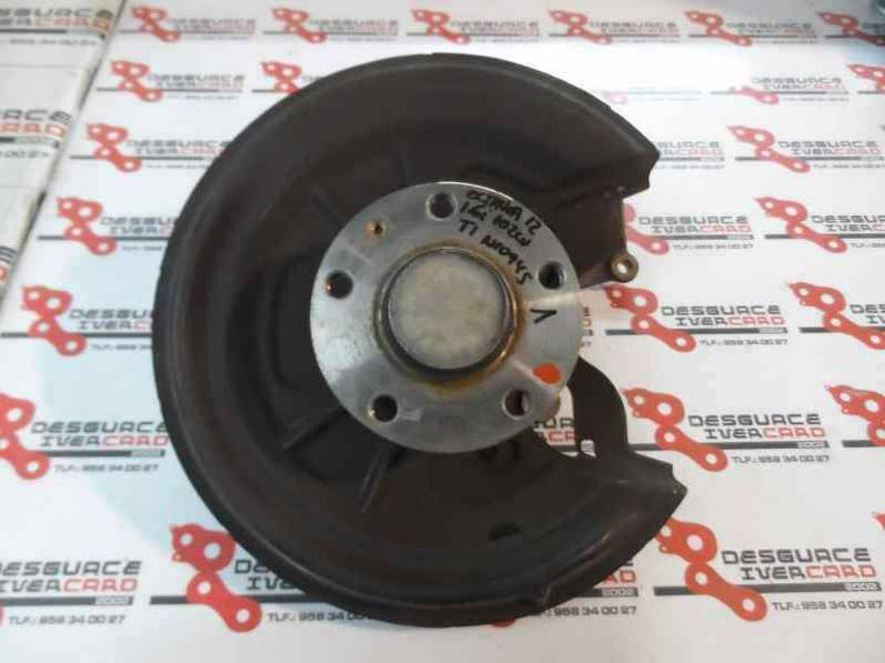 MANGUETA TRASERA IZQUIERDA SKODA OCTAVIA BERLINA 2012 1.6 (102 CV)