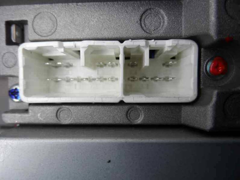 SISTEMA AUDIO RADIO CD TOYOTA AVENSIS CROSS SPORT 2008 2.0 D-4D (126 CV)