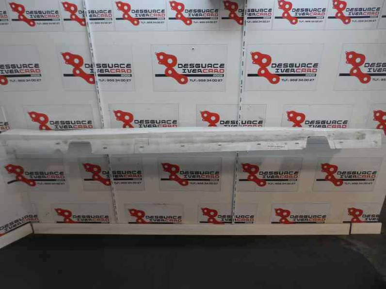 FALDON LATERAL BMW SERIE 3 BERLINA 2010 2.0 TURBODIESEL (143 CV)