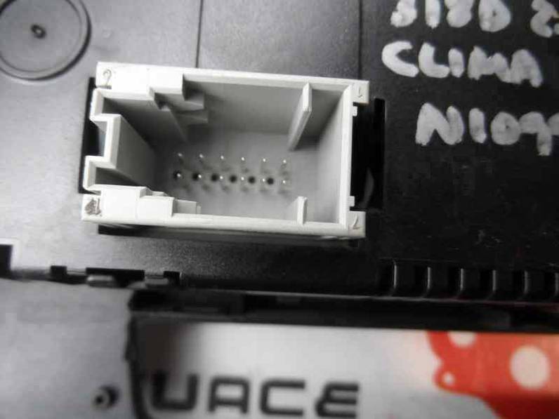 MANDO CLIMATIZADOR BMW SERIE 3 BERLINA 2010 2.0 TURBODIESEL (143 CV)