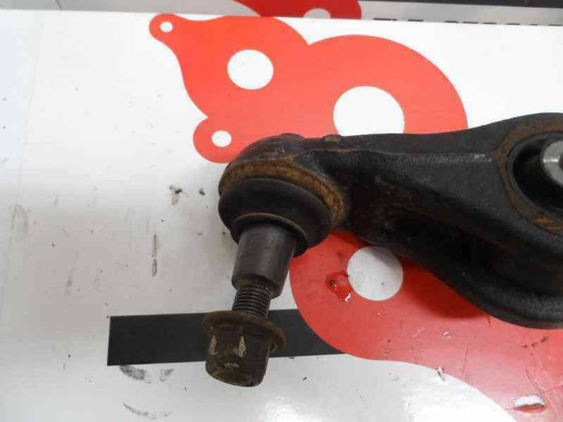 BRAZO SUSPENSION INFERIOR DELANTERO IZQUIERDO VOLKSWAGEN TOUAREG 2005 2.5 TDI DPF (174 CV)