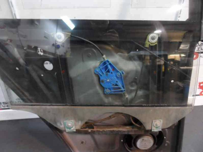 ELEVALUNAS TRASERO DERECHO VOLKSWAGEN TOUAREG 2005 2.5 TDI DPF (174 CV)