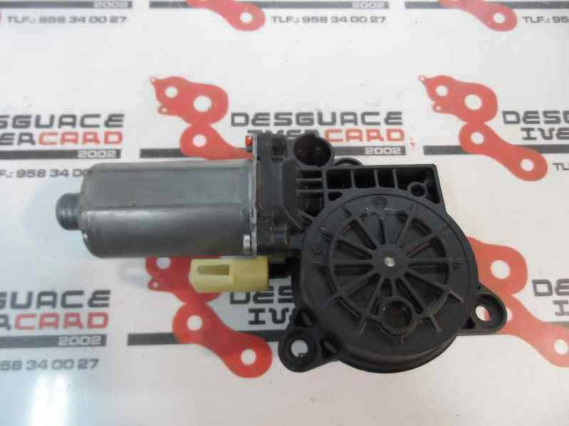 MOTOR ELEVALUNAS DELANTERO DERECHO FORD FIESTA 2008 1.4 TDCI (68 CV)