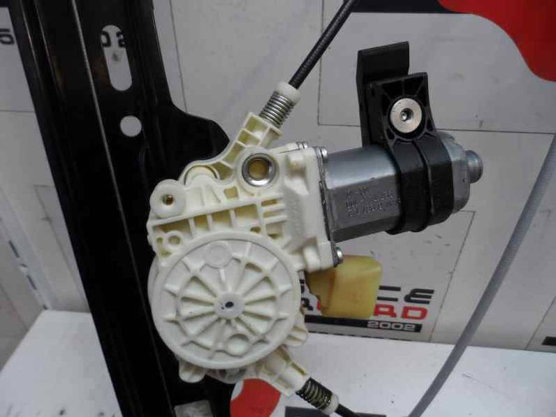 ELEVALUNAS DELANTERO DERECHO BMW SERIE 5 BERLINA 2008 2.0 TURBODIESEL (177 CV)