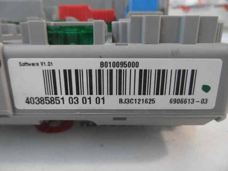 CAJA RELES FUSIBLES BMW SERIE 1 BERLINA 2005 1.6 16V (116 CV)