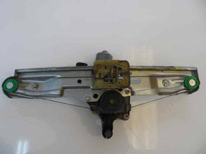 ELEVALUNAS TRASERO DERECHO FORD FOCUS LIM 2011 1.6 TDCI (116 CV)