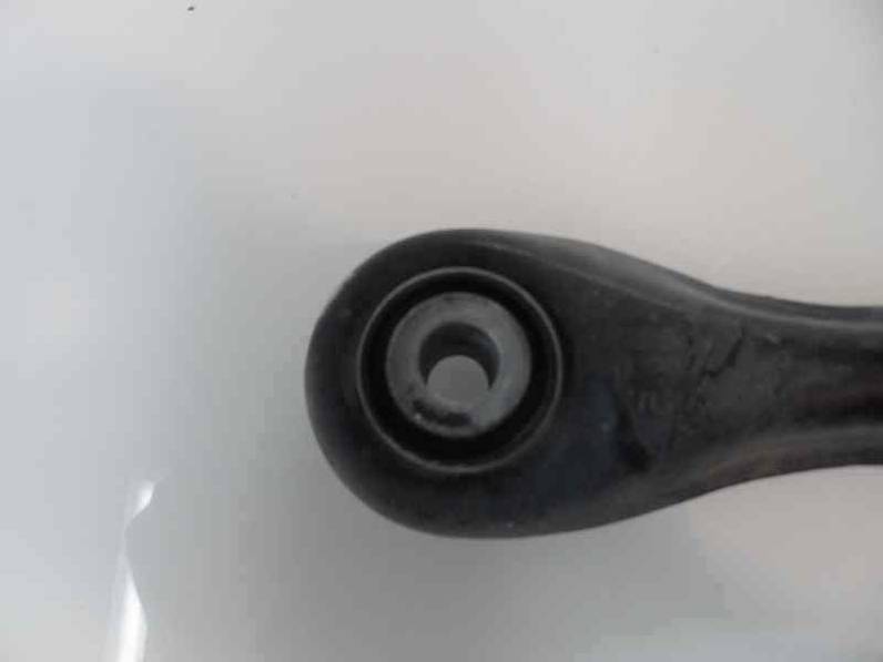 BRAZO SUSPENSION INFERIOR TRASERO DERECHO FORD FOCUS LIM 2011 1.6 TDCI (116 CV)