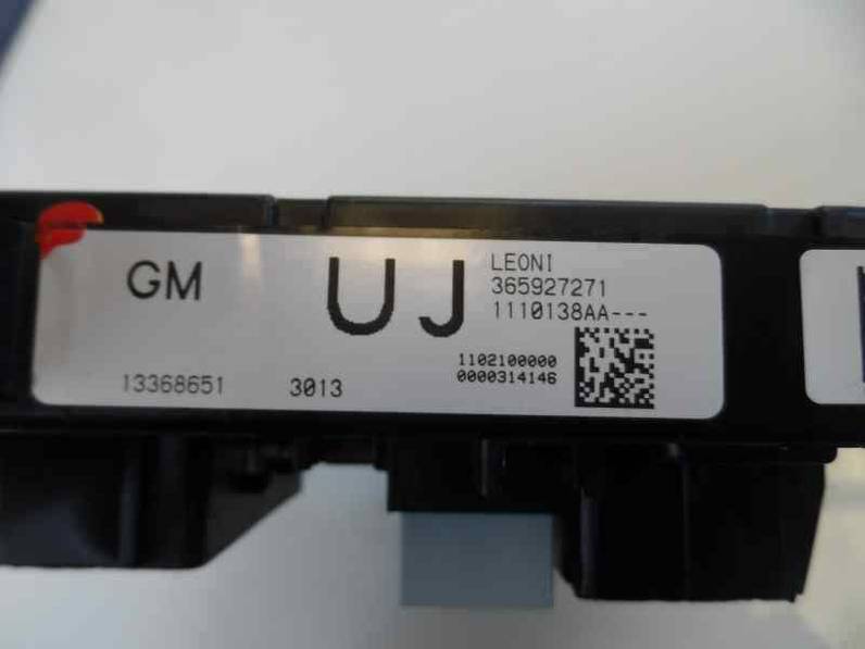 CAJA RELES FUSIBLES OPEL ASTRA J LIM 2014 1.7 16V CDTI (110 CV)