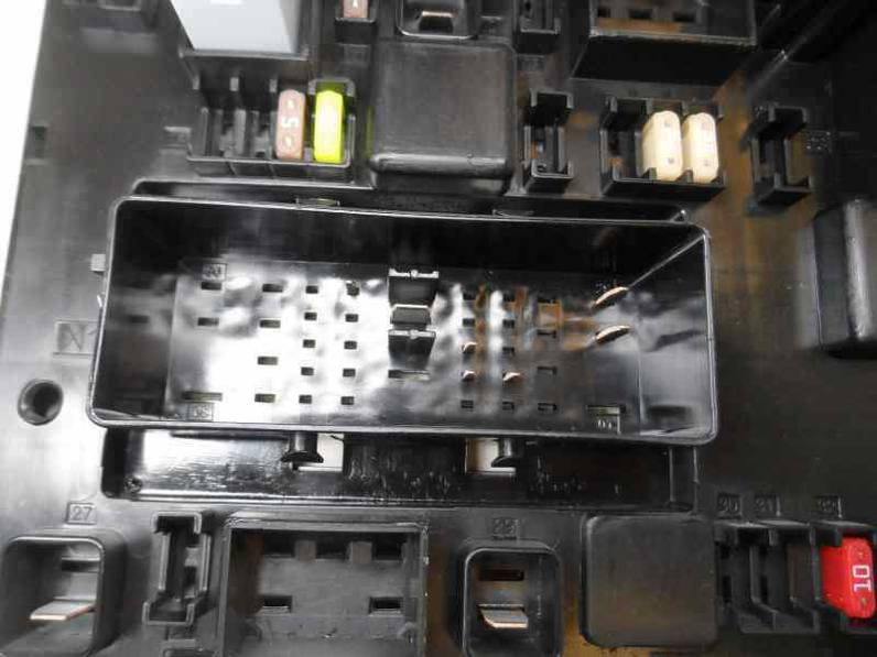 CAJA RELES FUSIBLES OPEL ASTRA J LIM 2014 1.7 16V CDTI (110 CV)