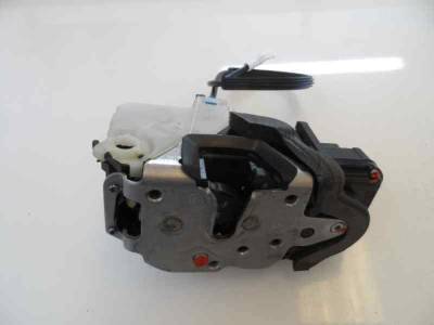 CERRADURA PUERTA DELANTERA DERECHA OPEL ASTRA J LIM 2014 1.7 16V CDTI (110 CV)