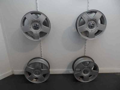 LLANTA VOLKSWAGEN GOLF IV BERLINA 2000 1.9 TDI (101 CV)