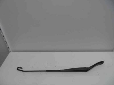 BRAZO LIMPIA DELANTERO DERECHO DACIA DUSTER 2015 1.5 DCI D FAP (90 CV)