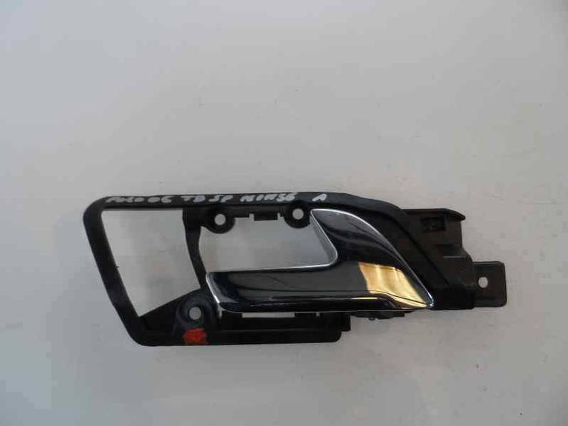 MANETA INTERIOR TRASERA DERECHA VOLKSWAGEN POLO 2006 1.4 TDI (69 CV)