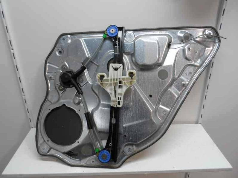 ELEVALUNAS TRASERO IZQUIERDO VOLKSWAGEN POLO 2006 1.4 TDI (69 CV)