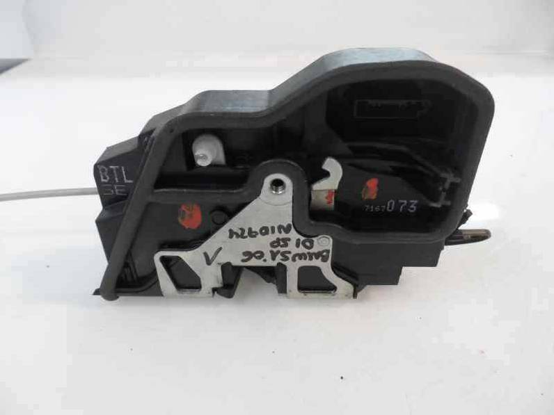 CERRADURA PUERTA DELANTERA IZQUIERDA BMW SERIE 1 BERLINA 2006 2.0 TURBODIESEL (143 CV)