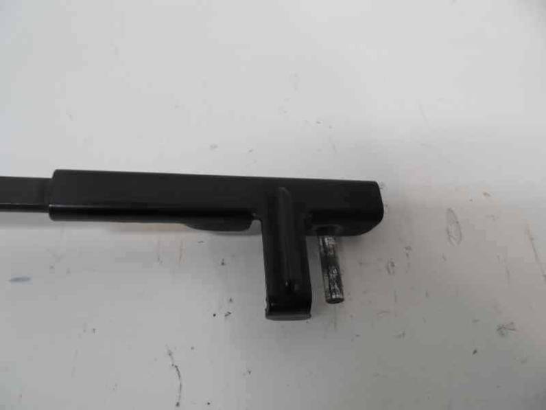 BRAZO LIMPIA DELANTERO IZQUIERDO VOLKSWAGEN GOLF V BERLINA 2004 1.9 TDI (105 CV)