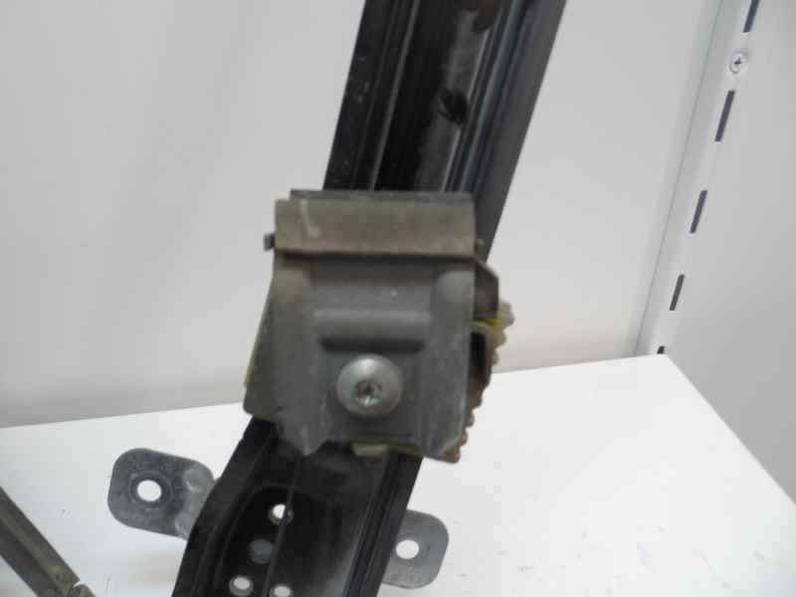 ELEVALUNAS DELANTERO IZQUIERDO VOLKSWAGEN GOLF V BERLINA 2004 1.9 TDI (105 CV)