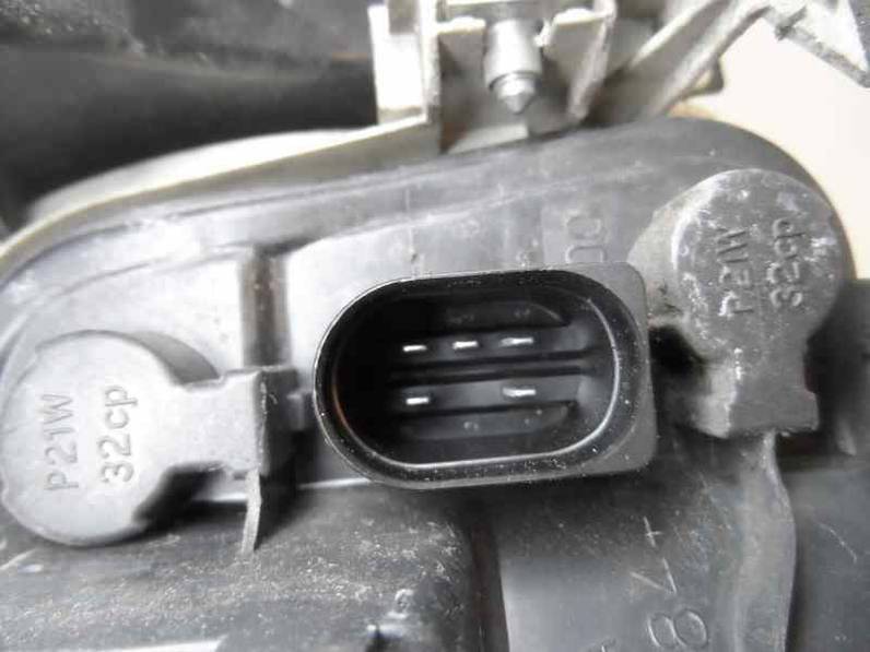 PILOTO TRASERO DERECHO AUDI A4 BERLINA 2005 1.9 TDI (116 CV)