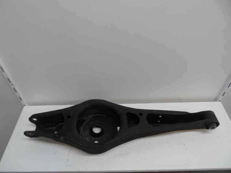 BRAZO SUSPENSION INFERIOR TRASERO DERECHO VOLKSWAGEN GOLF V BERLINA 2004 1.9 TDI (105 CV)