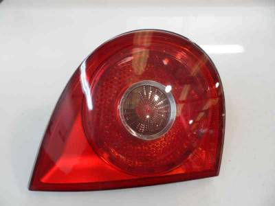 PILOTO TRASERO IZQUIERDO VOLKSWAGEN GOLF V BERLINA 2004 1.9 TDI (105 CV)