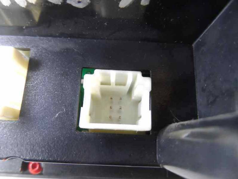 MANDO CLIMATIZADOR BMW SERIE 3 BERLINA 2001 2.0 16V D (150 CV)