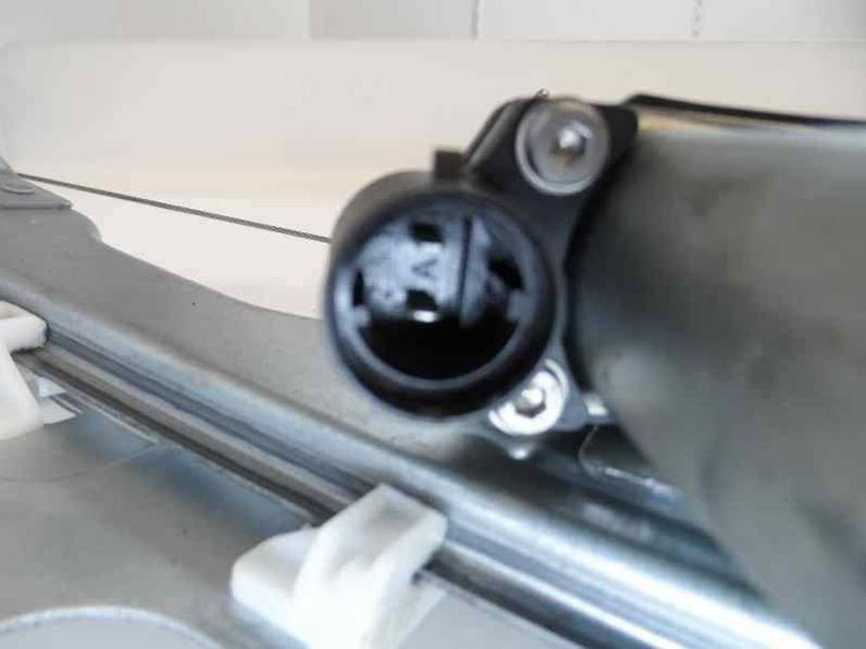 ELEVALUNAS DELANTERO DERECHO DACIA SANDERO 2010 1.5 DCI D (68 CV)