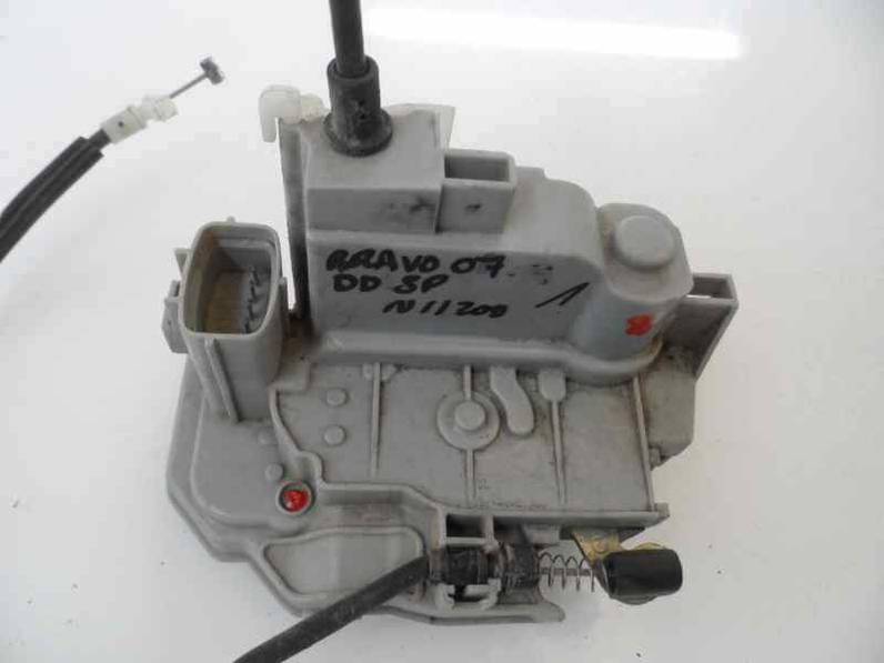 CERRADURA PUERTA DELANTERA DERECHA FIAT BRAVO 2007 1.9 8V JTD (120 CV)