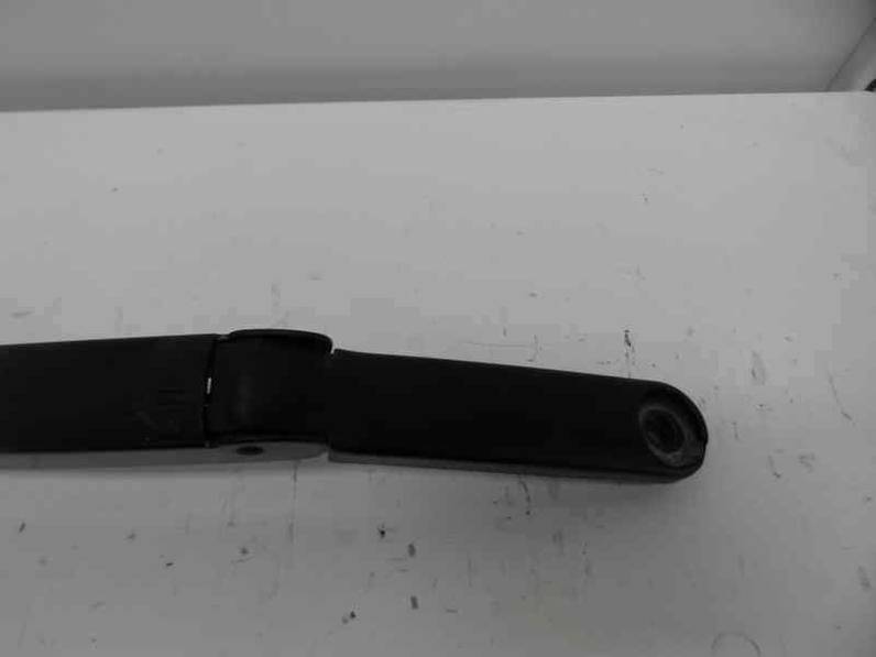 BRAZO LIMPIA DELANTERO DERECHO FIAT BRAVO 2007 1.9 8V JTD (120 CV)