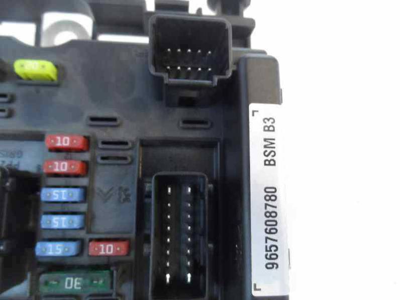 CAJA RELES FUSIBLES CITROEN XSARA PICASSO 2009 1.6 16V HDI (90 CV)