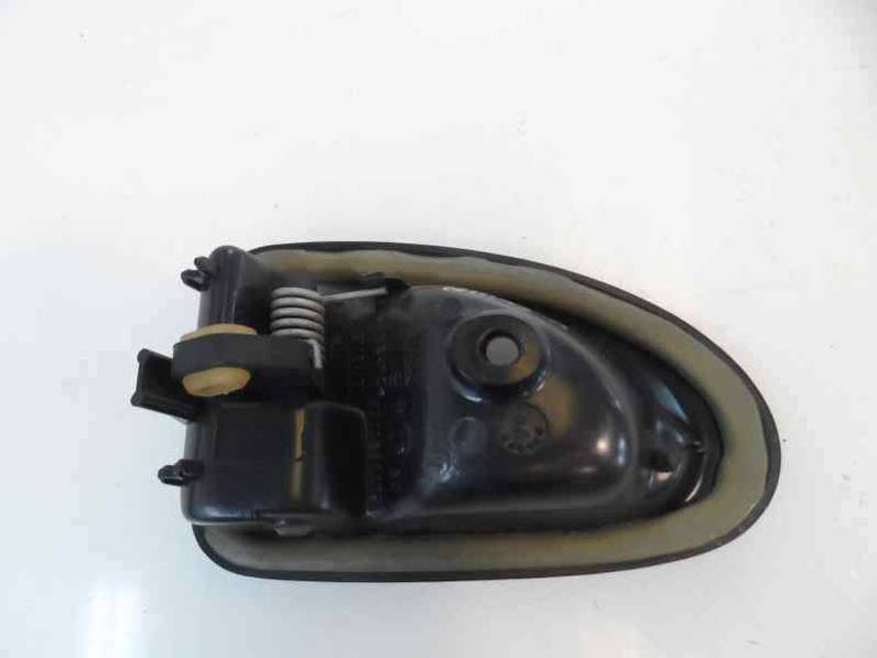 MANETA INTERIOR DELANTERA DERECHA DACIA LOGAN 2006 1.4 (75 CV)