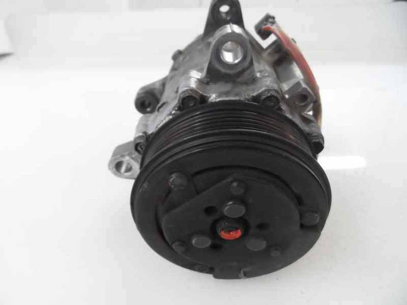 COMPRESOR AIRE ACONDICIONADO VOLKSWAGEN POLO BERLINA 1996 1.6 (75 CV)