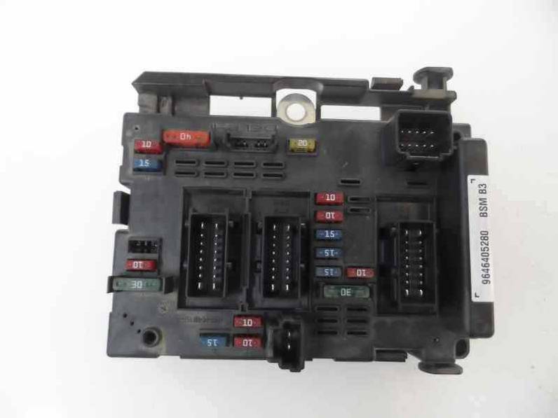 CAJA RELES FUSIBLES CITROEN XSARA BERLINA 2002 2.0 HDI (90 CV)