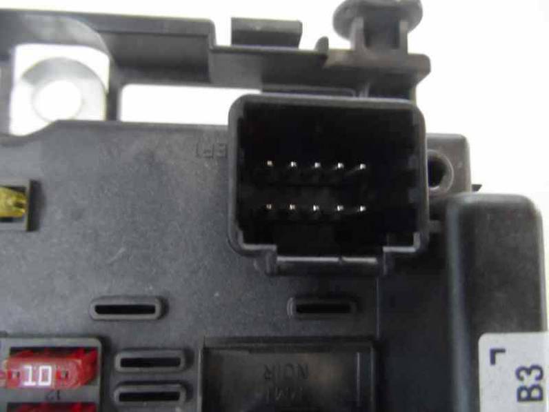 CAJA RELES FUSIBLES CITROEN XSARA BERLINA 2002 2.0 HDI (90 CV)