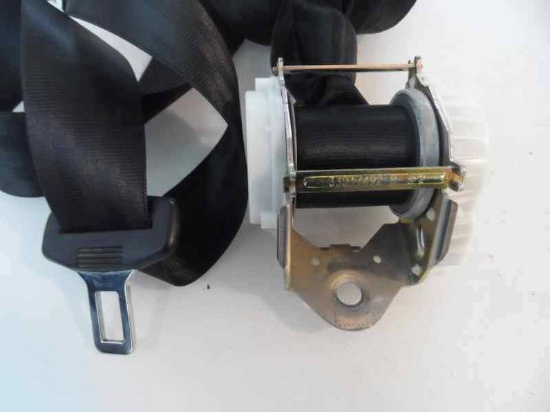 CINTURON SEGURIDAD TRASERO DERECHO AUDI A3 2004 1.9 TDI (105 CV)
