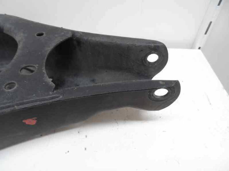 BRAZO SUSPENSION INFERIOR TRASERO DERECHO AUDI A3 2004 1.9 TDI (105 CV)