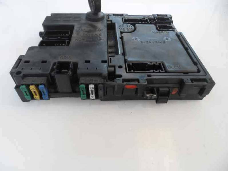 CAJA RELES FUSIBLES PEUGEOT 206 BERLINA 1998 1.9 D (69 CV)