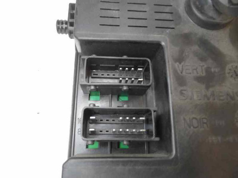 CAJA RELES FUSIBLES PEUGEOT 206 BERLINA 1998 1.9 D (69 CV)