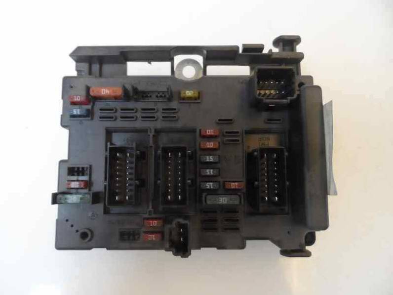 CAJA RELES FUSIBLES PEUGEOT 307 2004 2.0 HDI (90 CV)