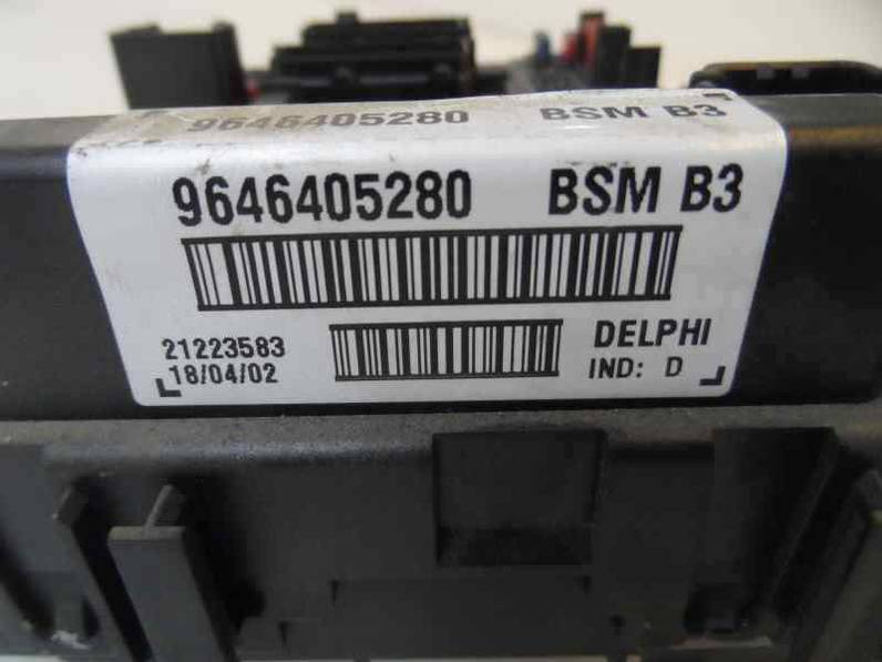 CAJA RELES FUSIBLES CITROEN XSARA BERLINA 2002 2.0 HDI (90 CV)