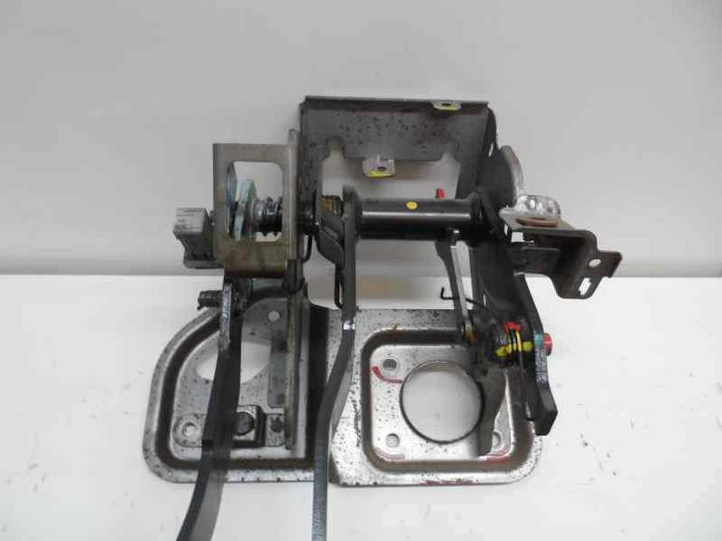 PEDAL EMBRAGUE OPEL AGILA B 2009 1.3 16V CDTI (75 CV)