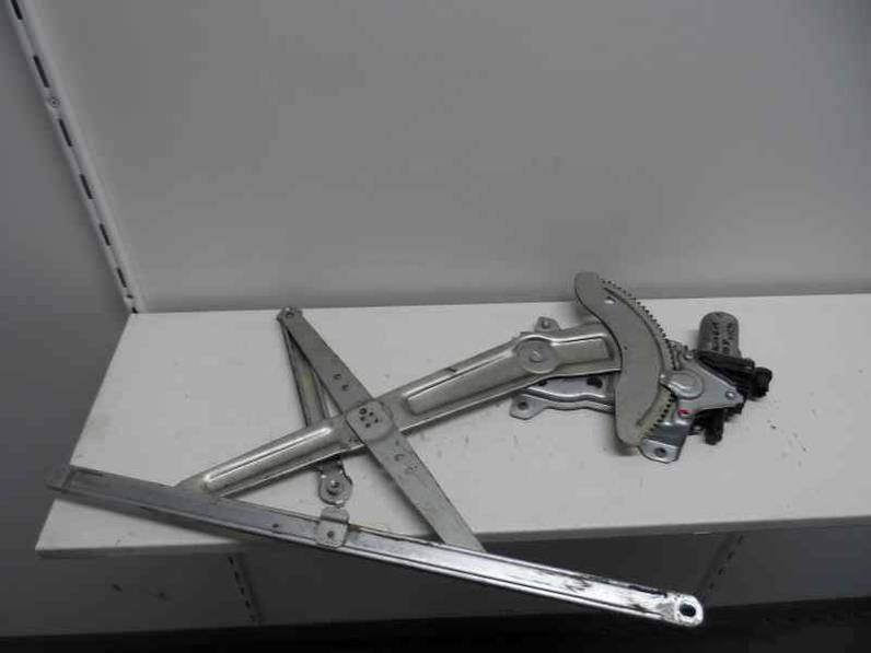 ELEVALUNAS DELANTERO DERECHO OPEL AGILA B 2009 1.3 16V CDTI (75 CV)