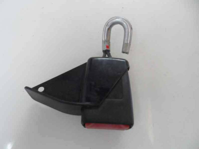 CINTURON SEGURIDAD TRASERO IZQUIERDO MERCEDES CLASE CLK COUPE 2001 2.3 COMPRESOR (197 CV)