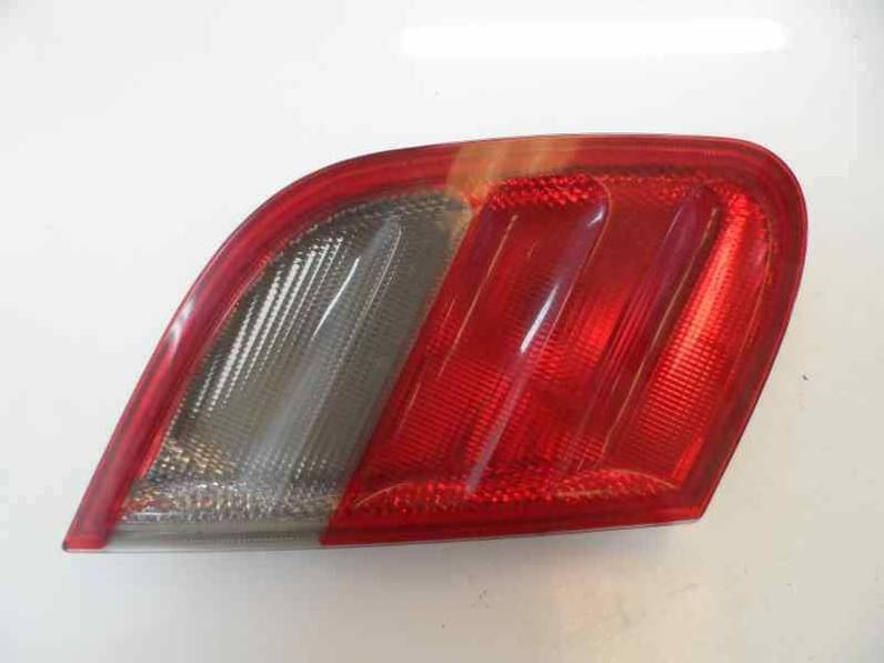 PILOTO TRASERO IZQUIERDO MERCEDES CLASE CLK COUPE 2001 2.3 COMPRESOR (197 CV)