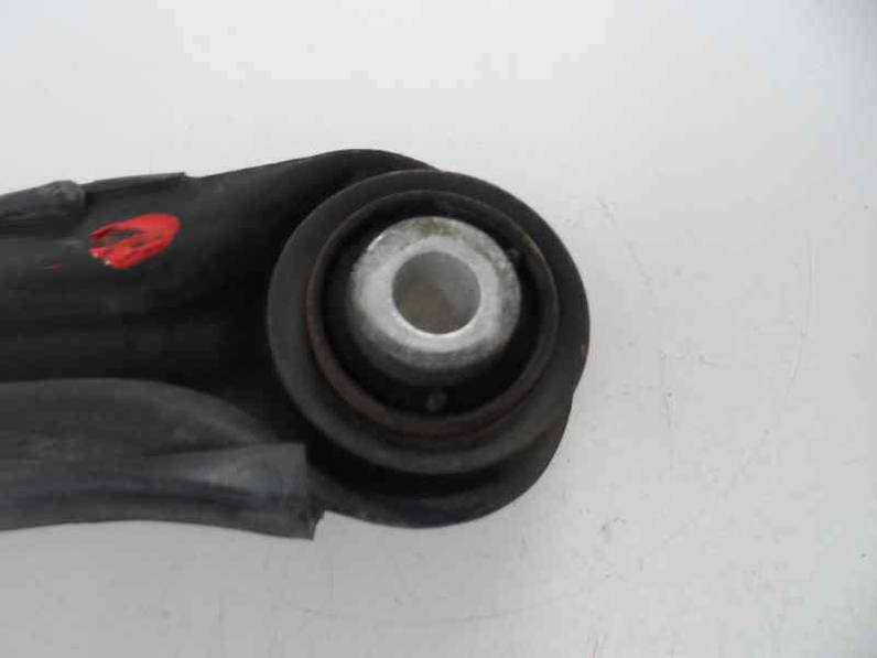 BRAZO SUSPENSION INFERIOR TRASERO IZQUIERDO MERCEDES CLASE CLK COUPE 2001 2.3 COMPRESOR (197 CV)