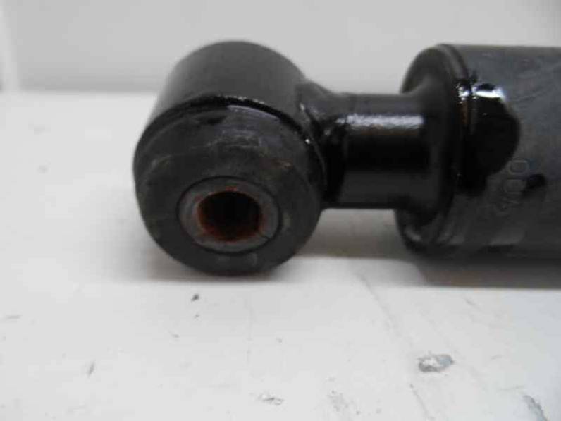 AMORTIGUADOR DELANTERO IZQUIERDO MERCEDES CLASE CLK COUPE 2001 2.3 COMPRESOR (197 CV)