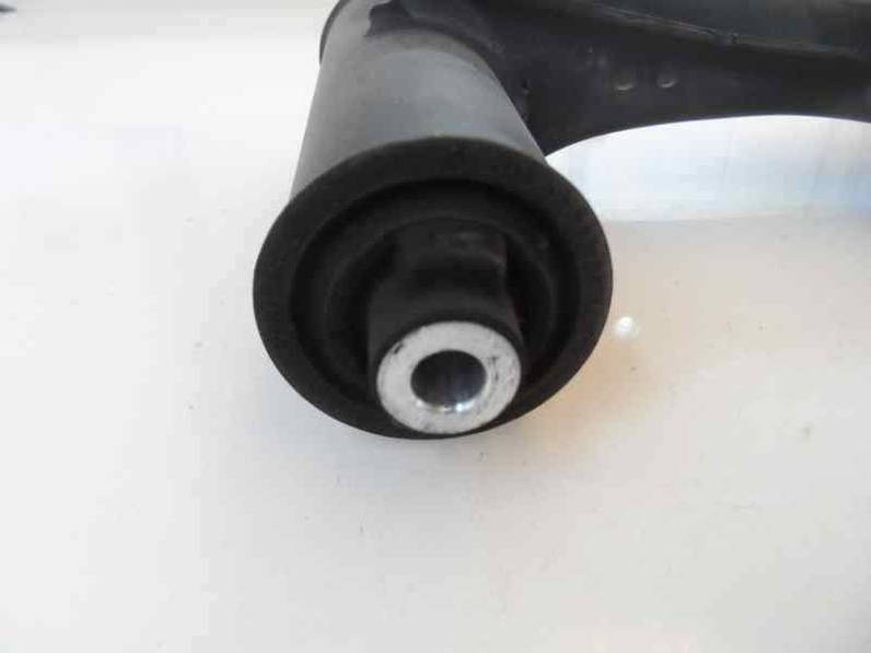 BRAZO SUSPENSION SUPERIOR DELANTERO DERECHO MERCEDES CLASE CLK COUPE 2001 2.3 COMPRESOR (197 CV)