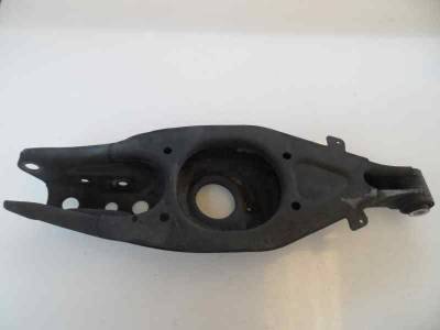 BRAZO SUSPENSION INFERIOR TRASERO IZQUIERDO MERCEDES CLASE CLK COUPE 2001 2.3 COMPRESOR (197 CV)