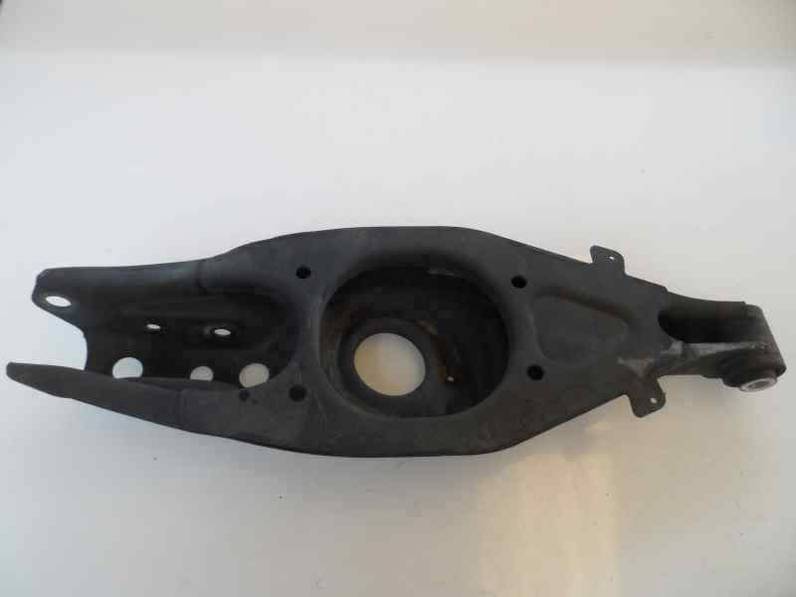BRAZO SUSPENSION INFERIOR TRASERO IZQUIERDO MERCEDES CLASE CLK COUPE 2001 2.3 COMPRESOR (197 CV)