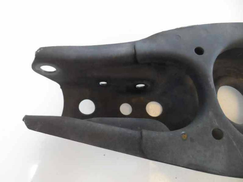 BRAZO SUSPENSION INFERIOR TRASERO IZQUIERDO MERCEDES CLASE CLK COUPE 2001 2.3 COMPRESOR (197 CV)